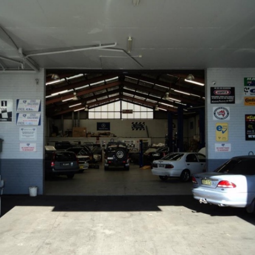 Roselands Automotive Car Repair Area
